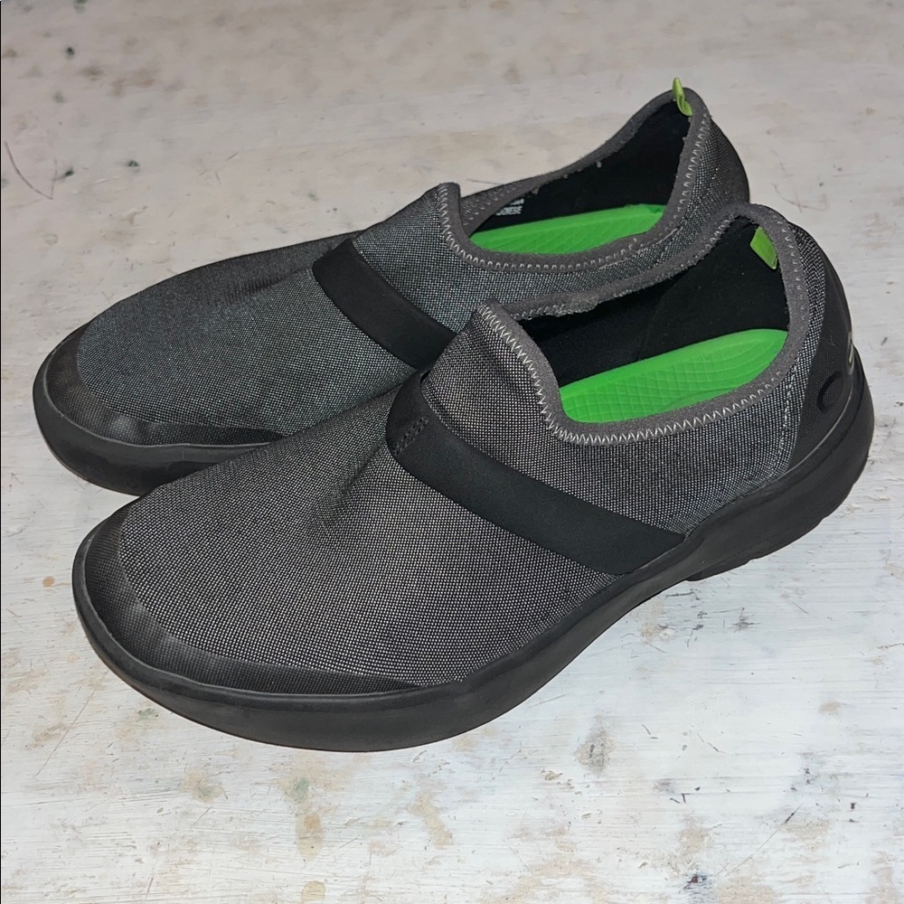OOFOS OOmg Low recovery shoes | size 8 - Picture 4 of 8